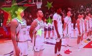 赛事精彩！球迷狂热支持着爱队